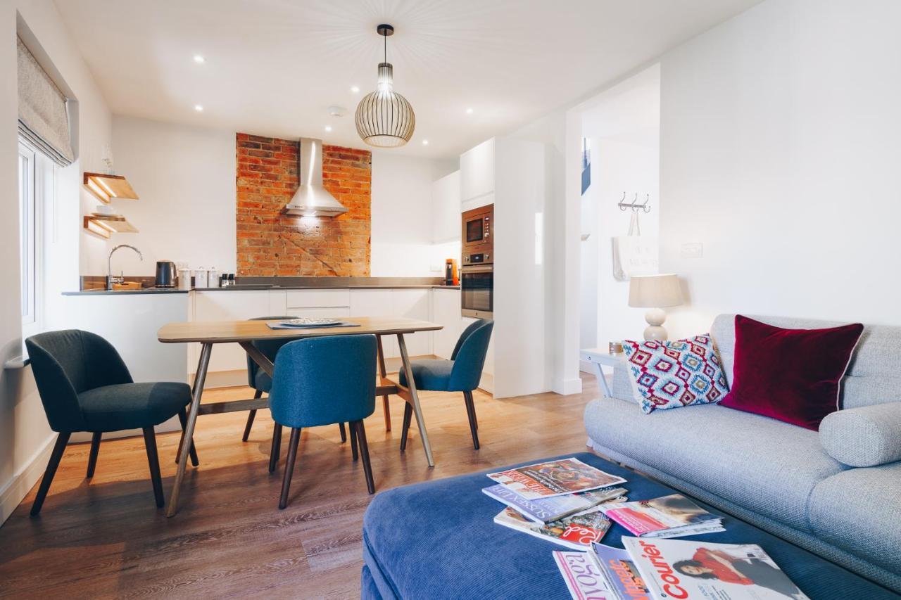 South Street Apartments チチェスター エクステリア 写真