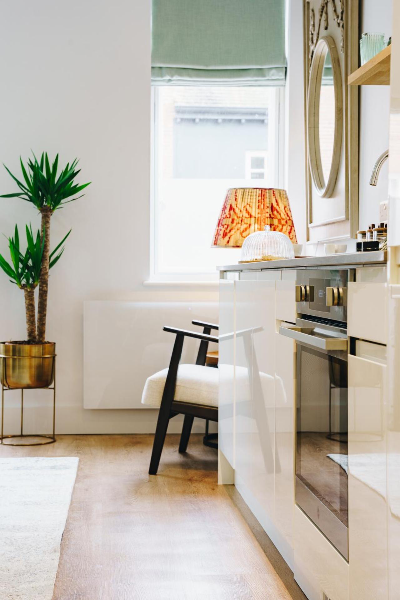 South Street Apartments チチェスター エクステリア 写真